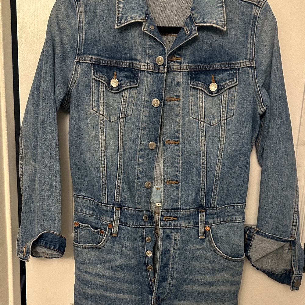 Levi's Classic Blue Denim Jacket